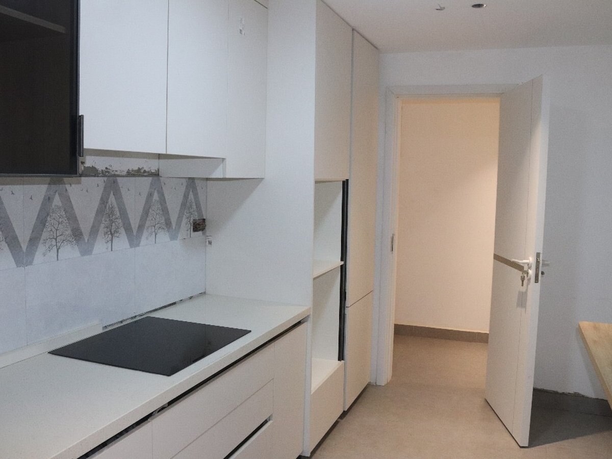 Fitted kitchenette